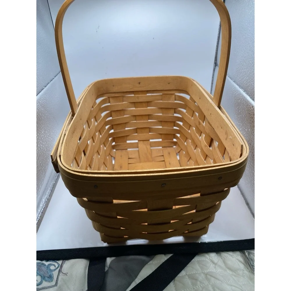 Longbergwe 2002 Oval Woven Wooden Basket